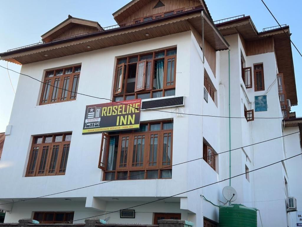 Roseline Inn Srīnagar Exteriér fotografie