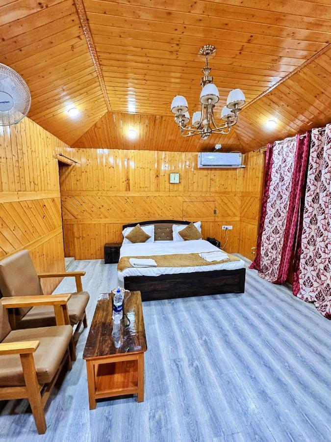 Roseline Inn Srīnagar Exteriér fotografie